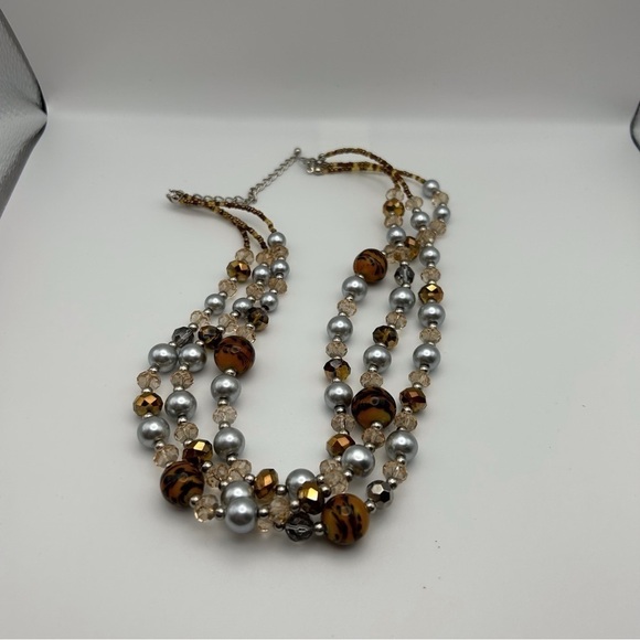 Silver Faux Pearl & Brown Leaf Filigree Painted Beaded Multilayered Necklace - Picture 5 of 8